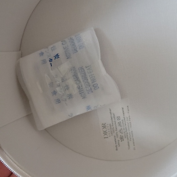 CD Dior Toiletry Pouch Vanity Travel Case Keepsake Box - Picture 3 of 7